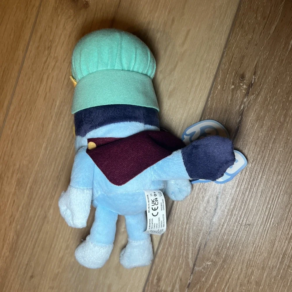 Princess Bluey Plush Blue Heeler Dog Crown Cape 2021 Disney Junior‎ Stuffed 8